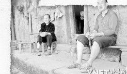 老年人的爱情爆料视频,揭秘老年人甜蜜爱情故事